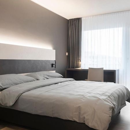 Hotel Bahnhof Zollikofen Екстер'єр фото