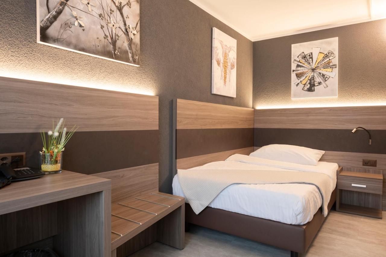 Hotel Bahnhof Zollikofen Екстер'єр фото