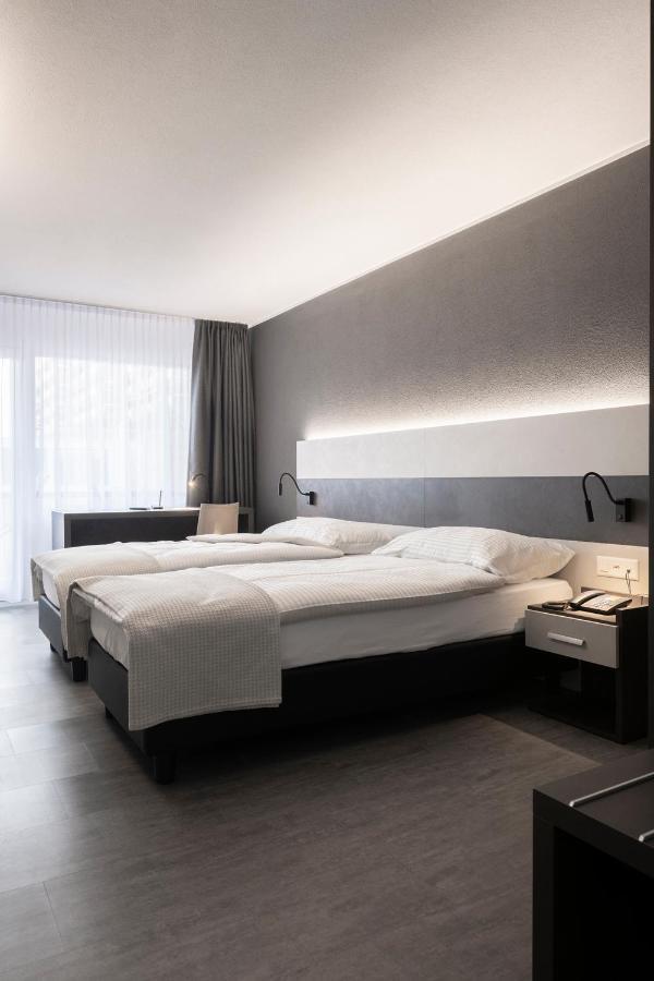 Hotel Bahnhof Zollikofen Екстер'єр фото