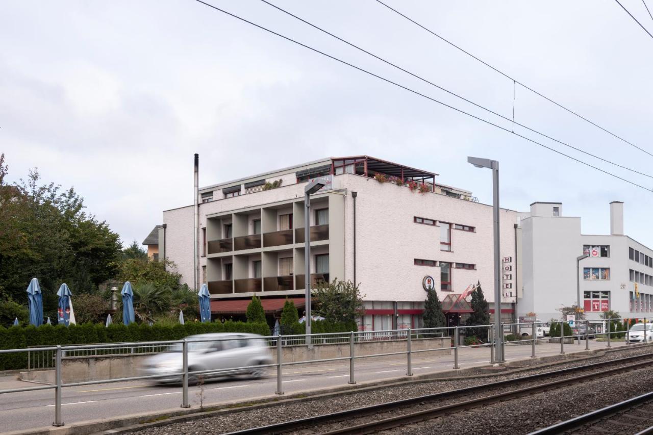 Hotel Bahnhof Zollikofen Екстер'єр фото